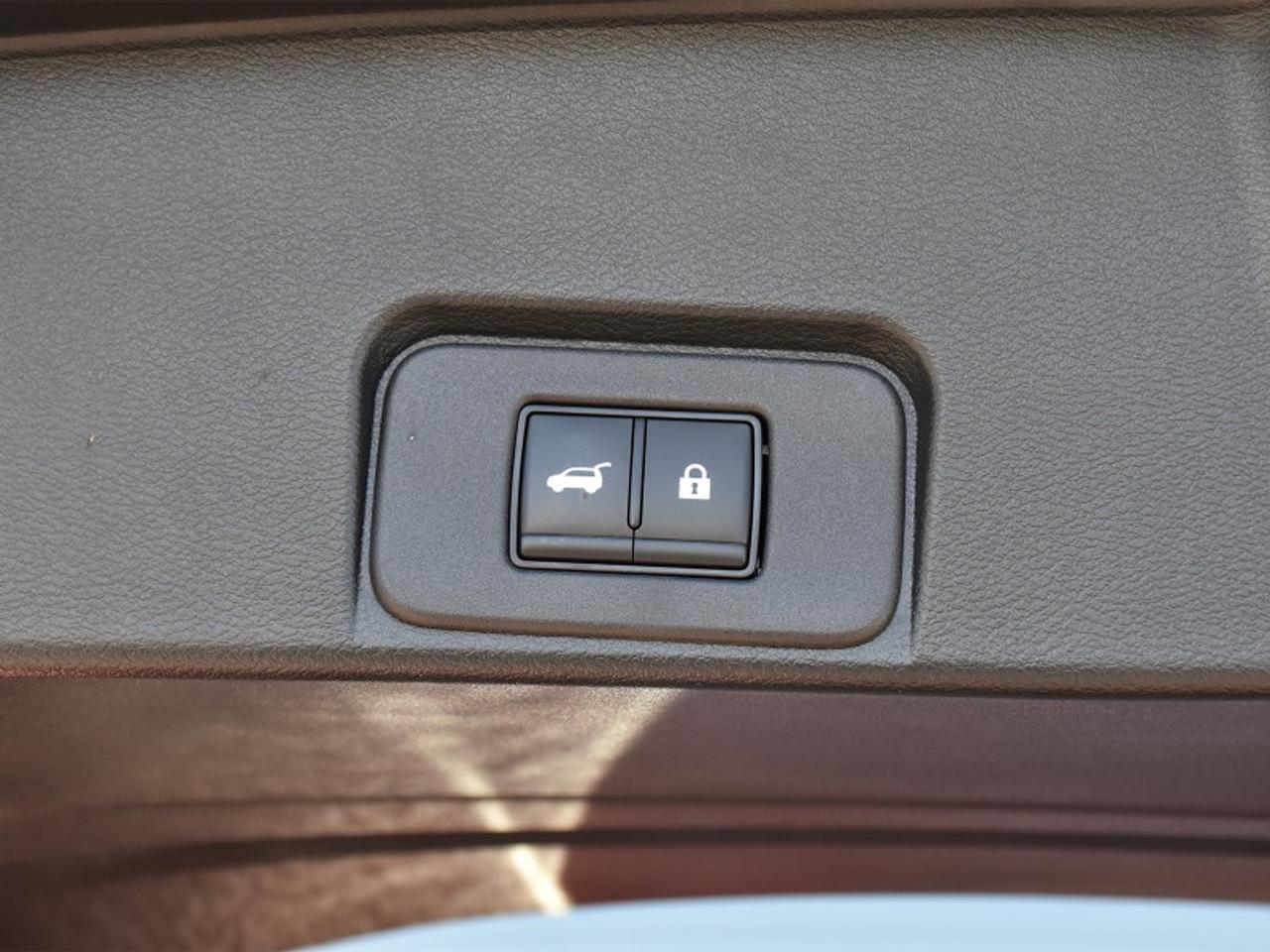 2025 Nissan Rogue SV Premium   Leather   Roof   Adaptive Cruise   36 Photo