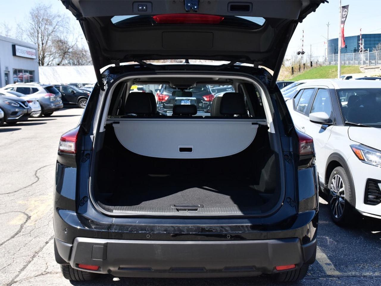 2025 Nissan Rogue SV Premium   Leather   Roof   Adaptive Cruise   36 Photo