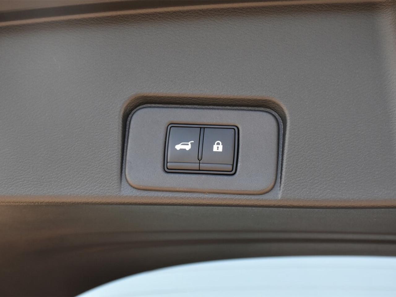 2025 Nissan Rogue SV Premium   Leather   Roof   Adaptive Cruise   36 Photo