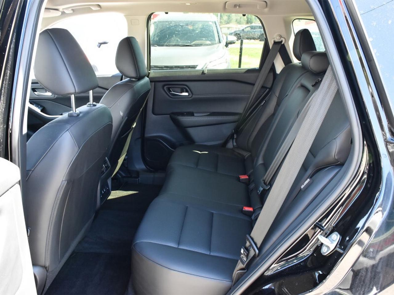 2025 Nissan Rogue SV Premium   Leather   Roof   Adaptive Cruise   36 Photo