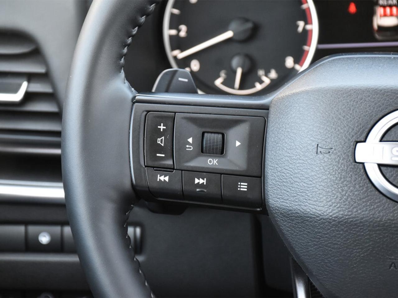 2025 Nissan Rogue SV Premium   Leather   Roof   Adaptive Cruise   36 Photo