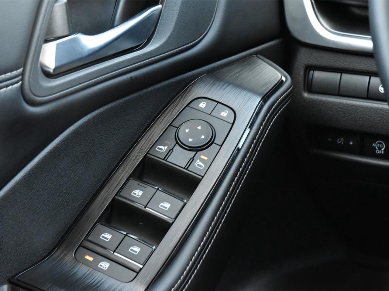 2025 Nissan Rogue SV Premium   Leather   Roof   Adaptive Cruise   36 Photo