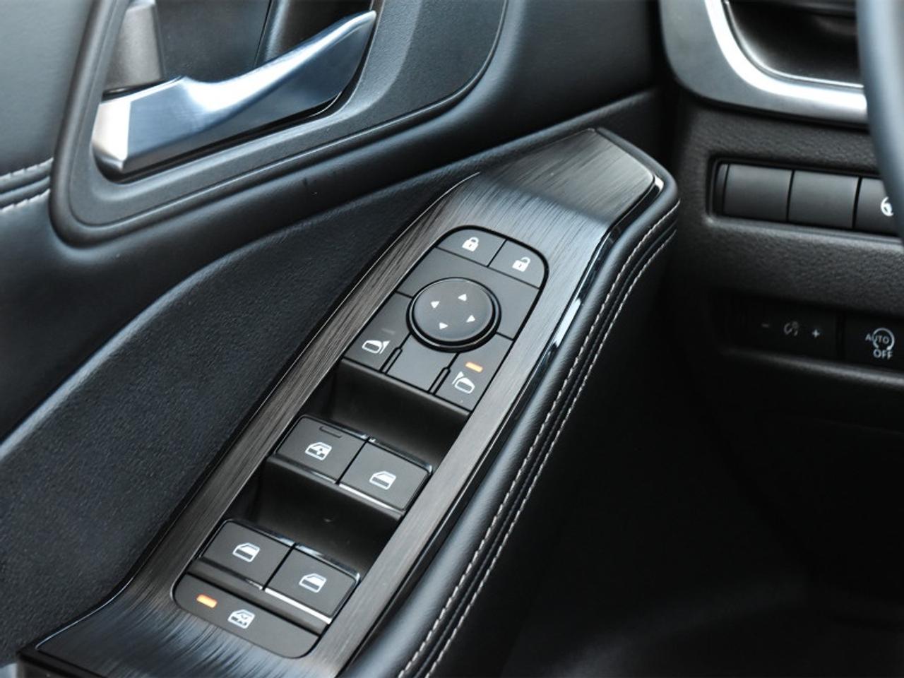 2025 Nissan Rogue SV Premium   Leather   Roof   Adaptive Cruise   36 Photo