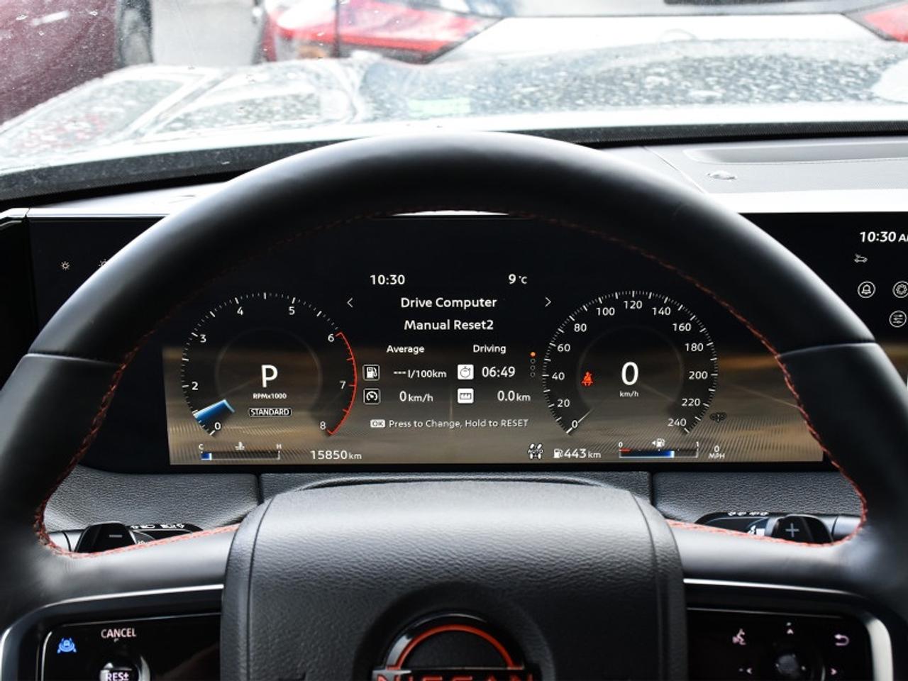 2025 Nissan Armada PRO-4X   Leather   Roof   Navi   360 Camera   CarP Photo