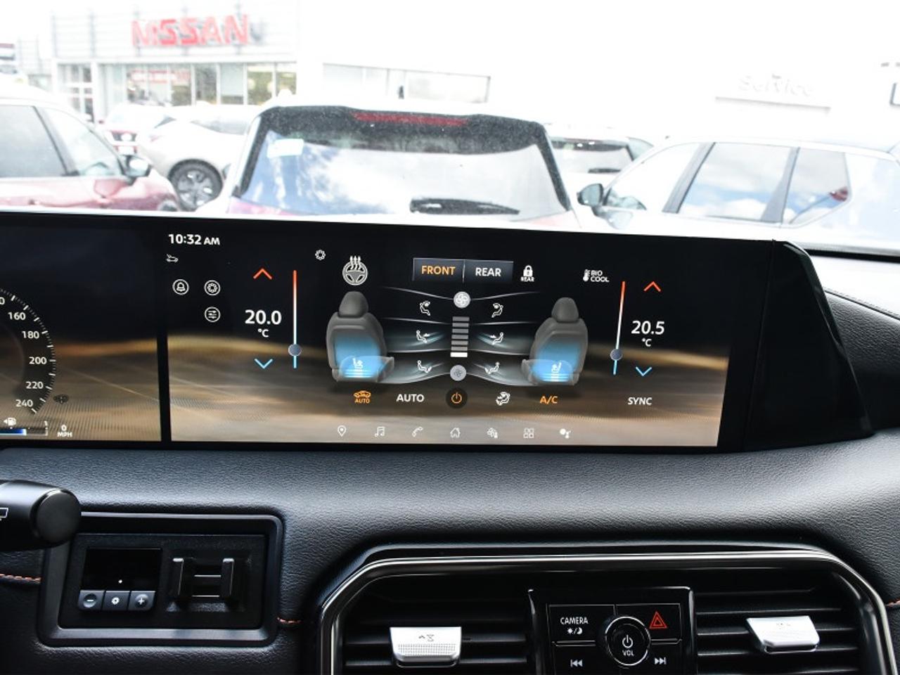 2025 Nissan Armada PRO-4X   Leather   Roof   Navi   360 Camera   CarP Photo