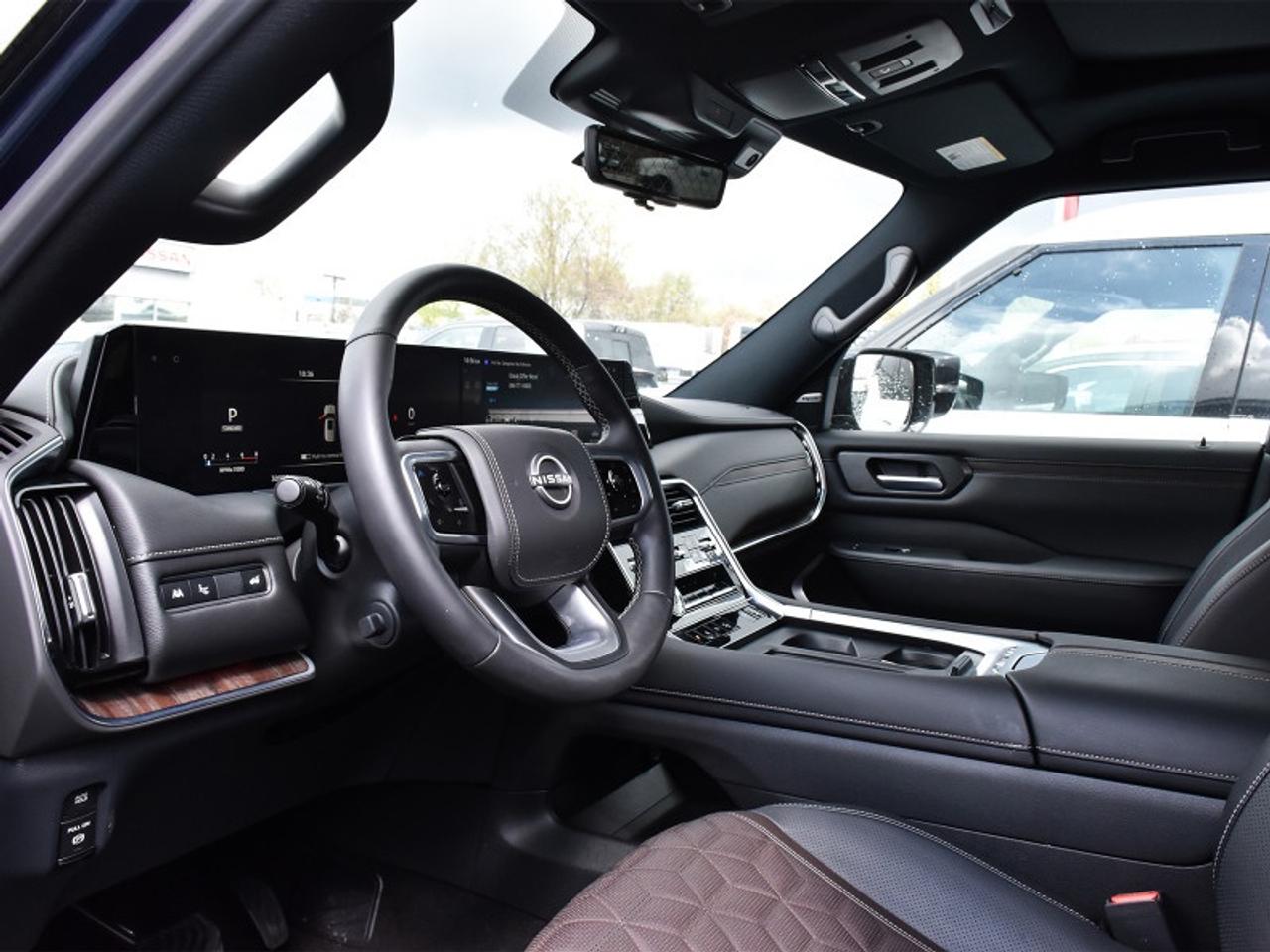 2025 Nissan Armada Platinum w/Captain Chairs   Leather   Roof   360 C Photo