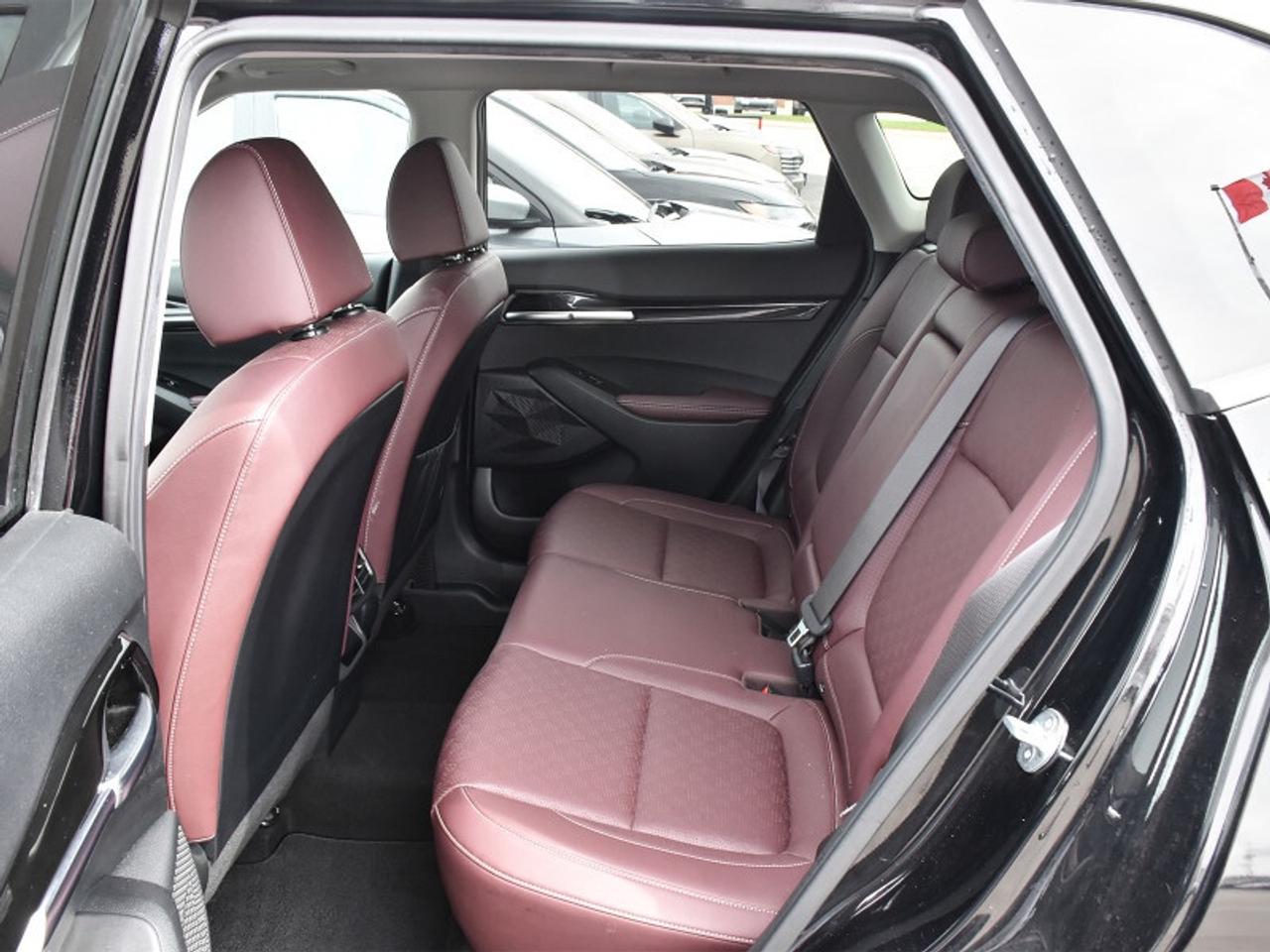 2023 Kia Seltos SX Turbo AWD w/Burgundy Interior   Leather   Roof Photo