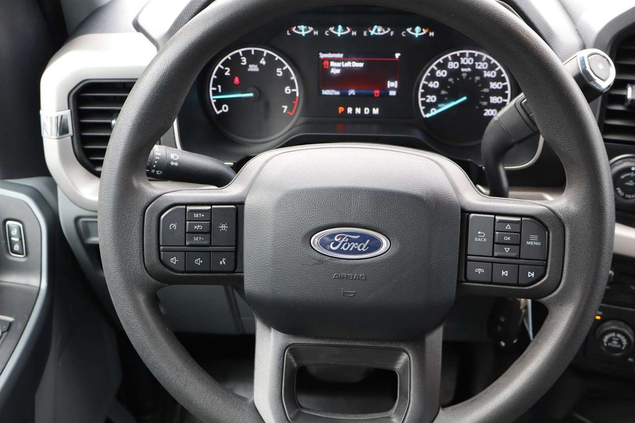 2023 Ford F-150 XLT SuperCrew 4WD 3.5L V6   No Accident   Clean Carfax Photo
