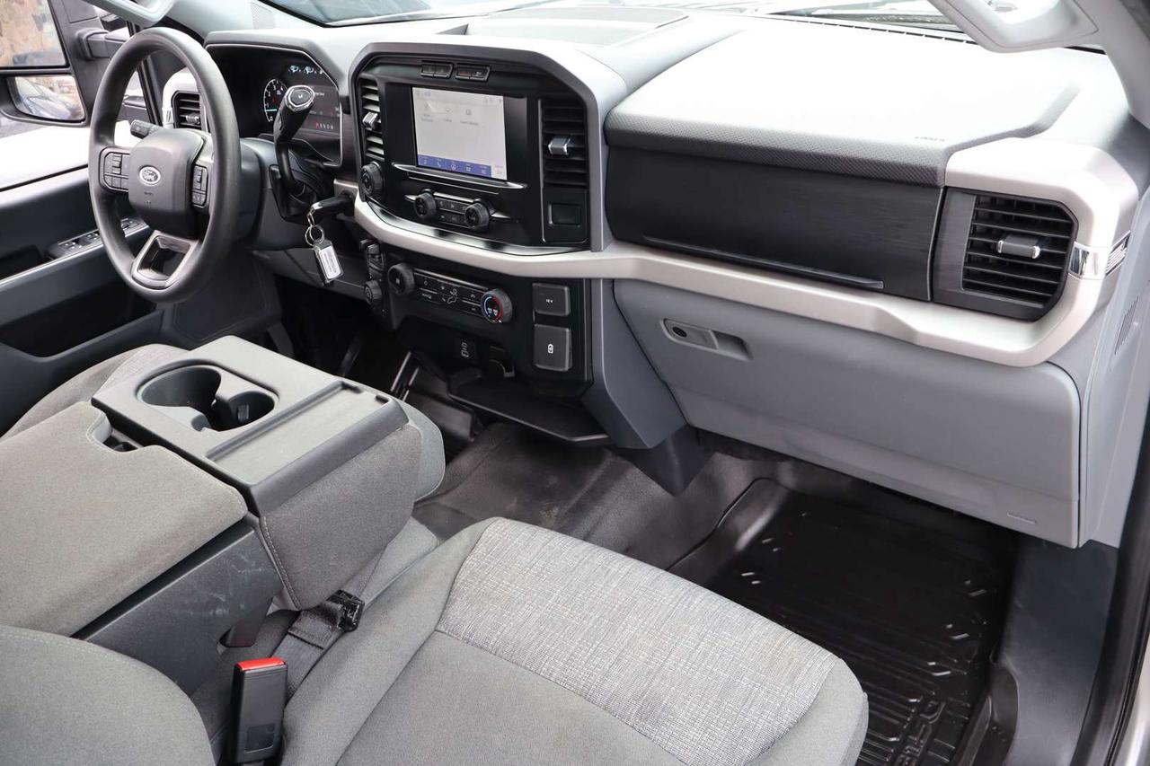 2023 Ford F-150 XLT SuperCrew 4WD 3.5L V6   No Accident   Clean Carfax Photo