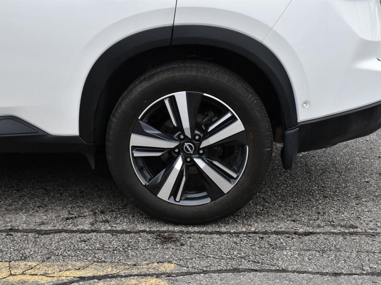 2025 Nissan Rogue SL   Leather   Roof   Navi   360 Camera   Remote S Photo