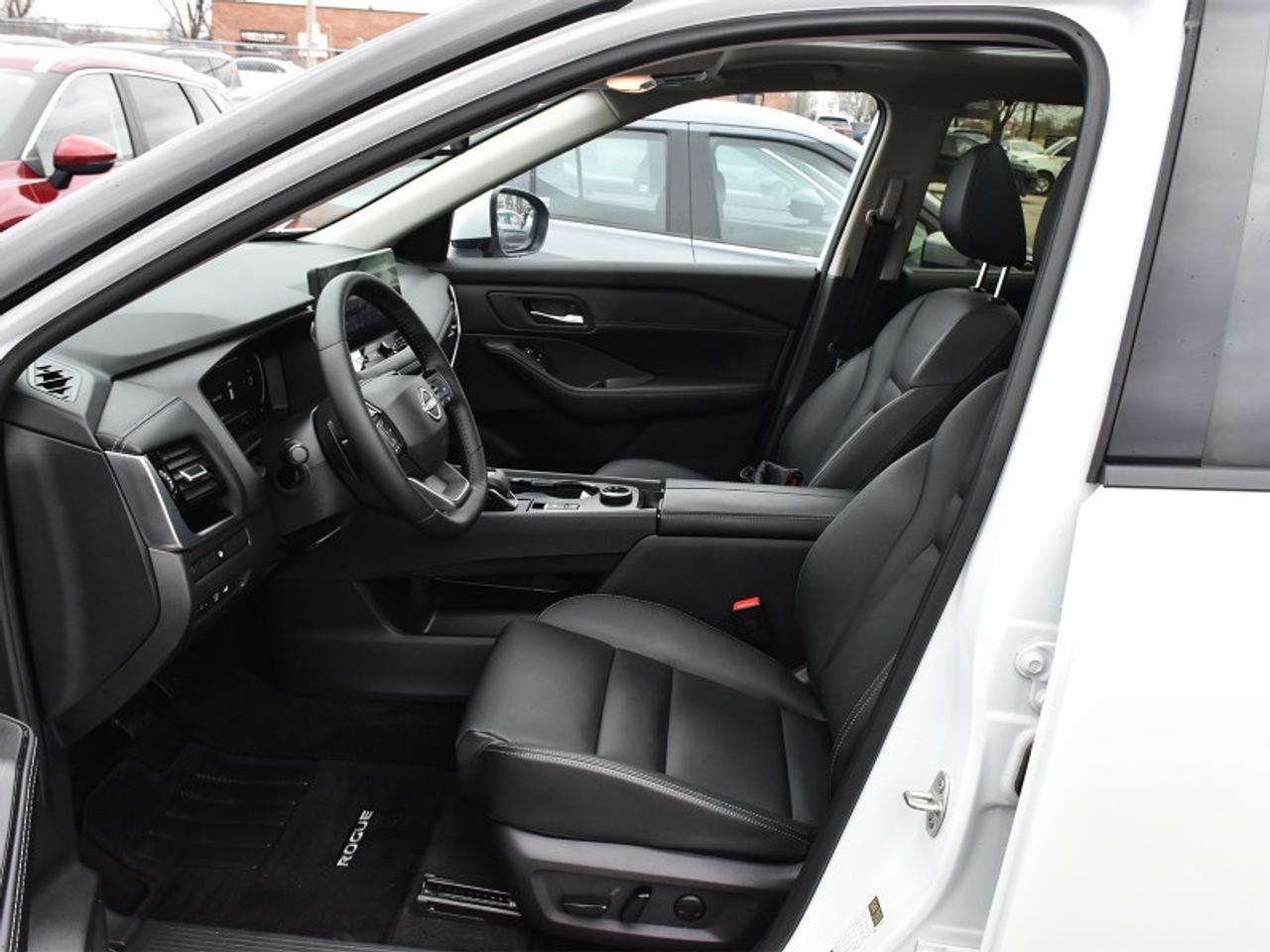 2025 Nissan Rogue SL   Leather   Roof   Navi   360 Camera   Remote S Photo