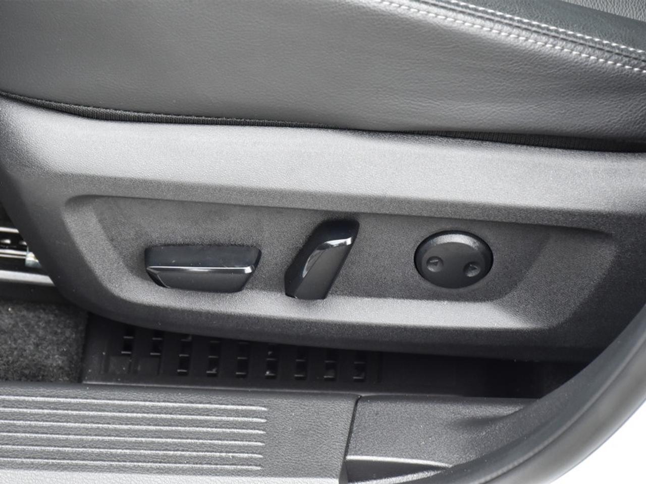 2025 Nissan Rogue SL   Leather   Roof   Navi   360 Camera   Remote S Photo