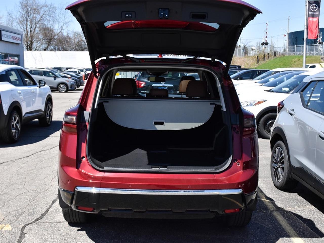 2025 Nissan Rogue Platinum   Leather   Roof   Adaptive Cruise   Navi Photo