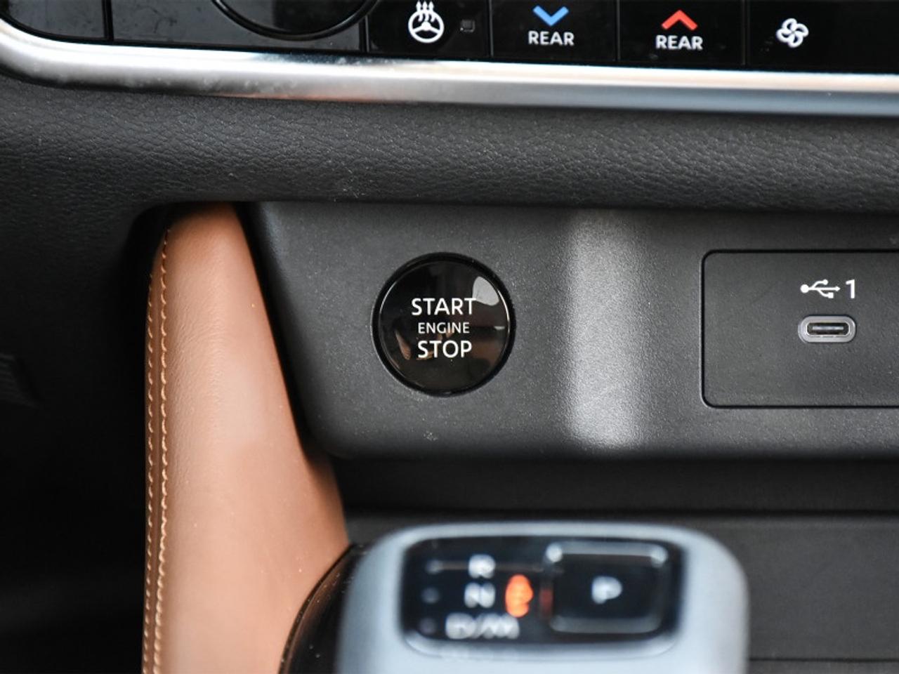2025 Nissan Rogue Platinum   Leather   Roof   Adaptive Cruise   Navi Photo