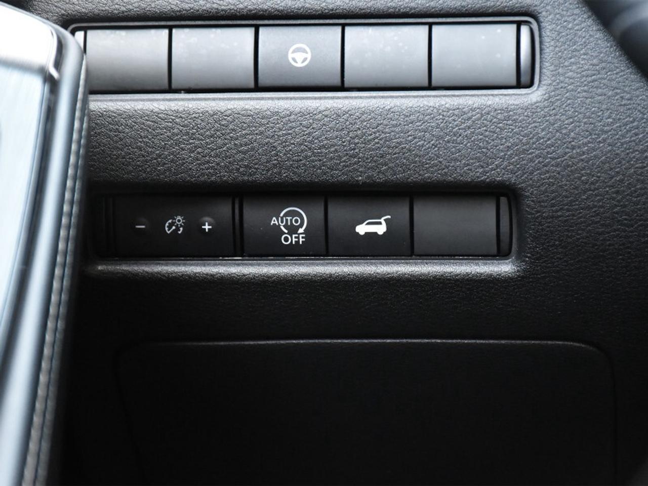 2025 Nissan Rogue SL   Leather   Roof   Navi   360 Cam   Heated Seat Photo