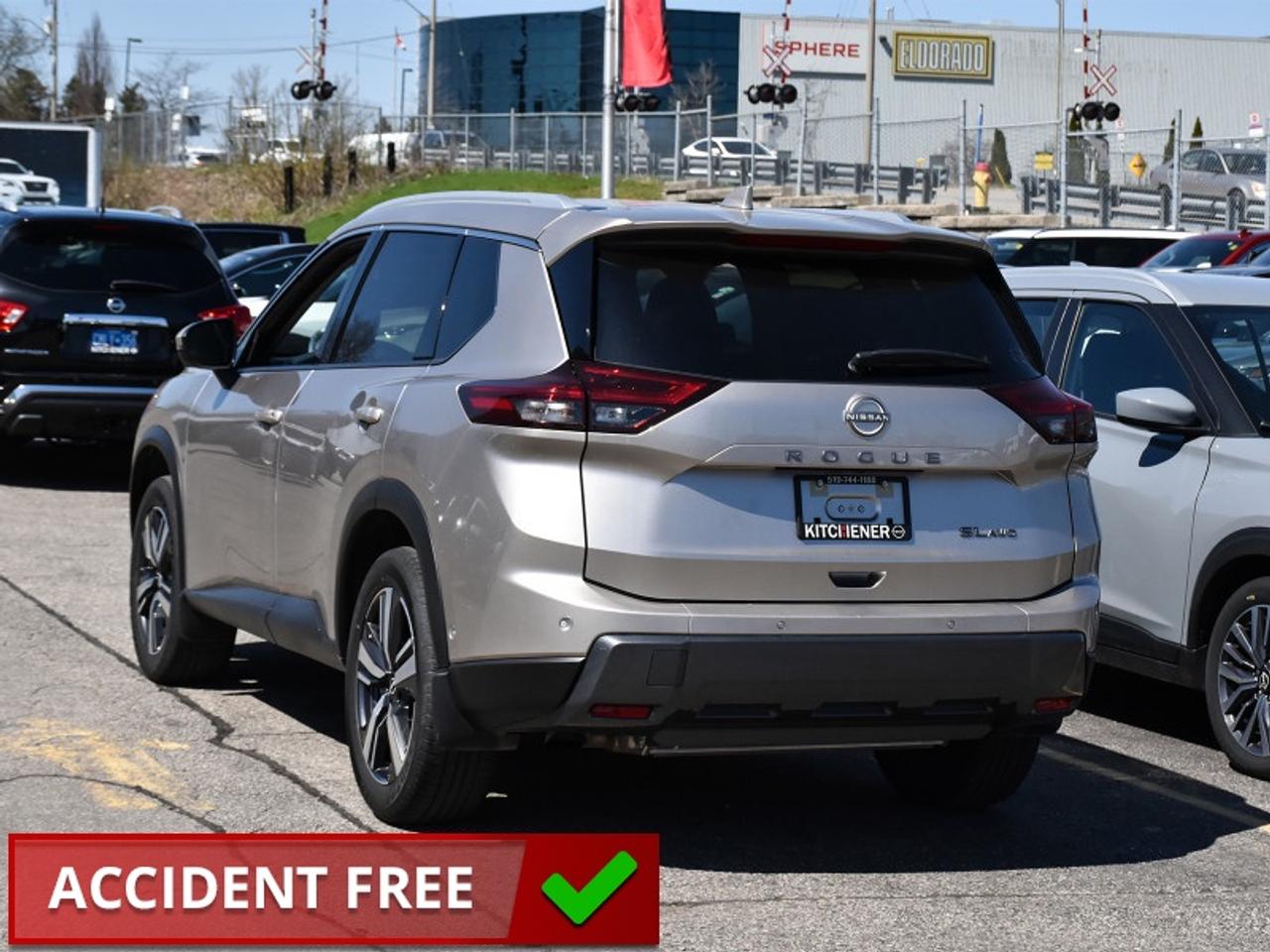 2025 Nissan Rogue SL   Leather   Roof   Navi   360 Cam   Heated Seat Photo3