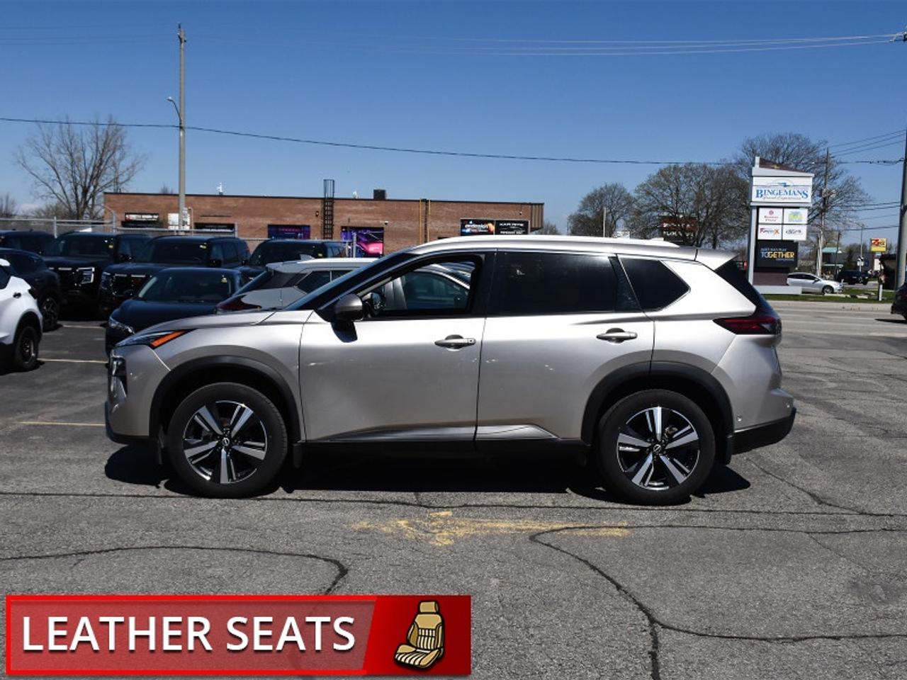 2025 Nissan Rogue SL   Leather   Roof   Navi   360 Cam   Heated Seat Photo