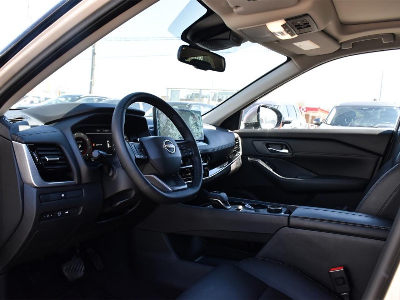 2025 Nissan Rogue SL   Leather   Roof   Navi   360 Cam   Heated Seat Photo