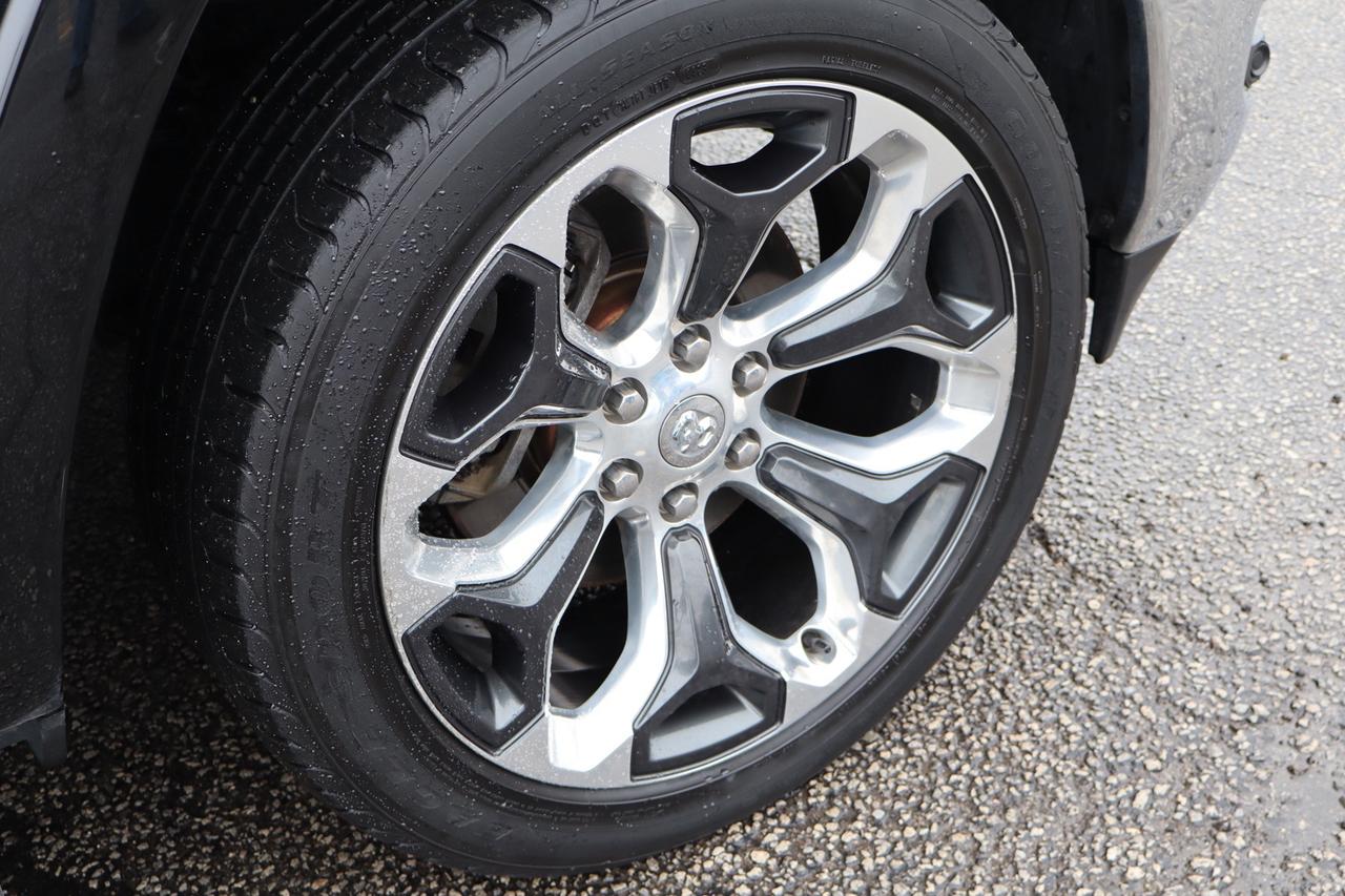 2019 RAM 1500 Longhorn Crew Cab 4WD Brown Interior Photo