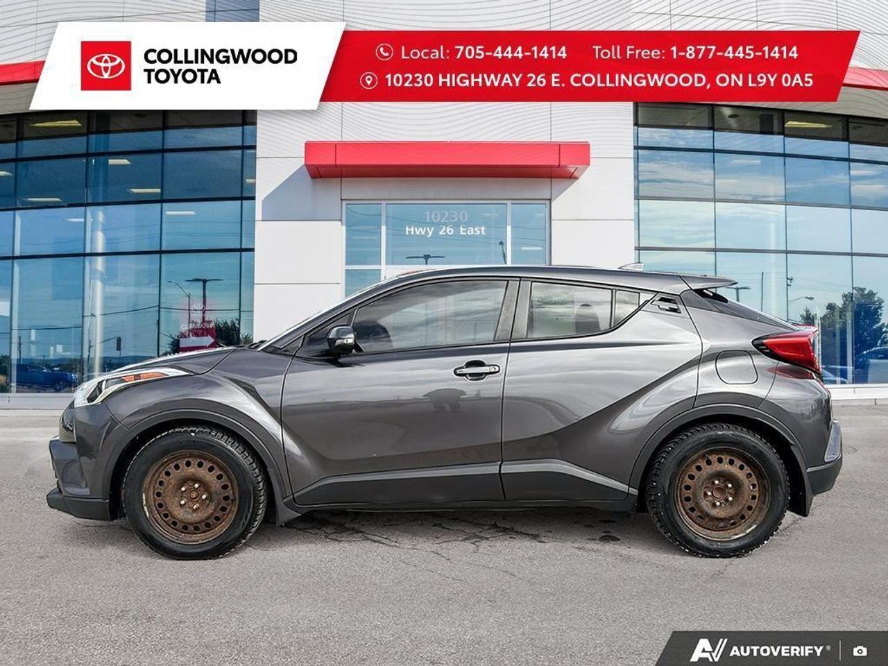 2019 Toyota C-HR *XLE PREMIUM PKG* ONE OWNER* Photo2