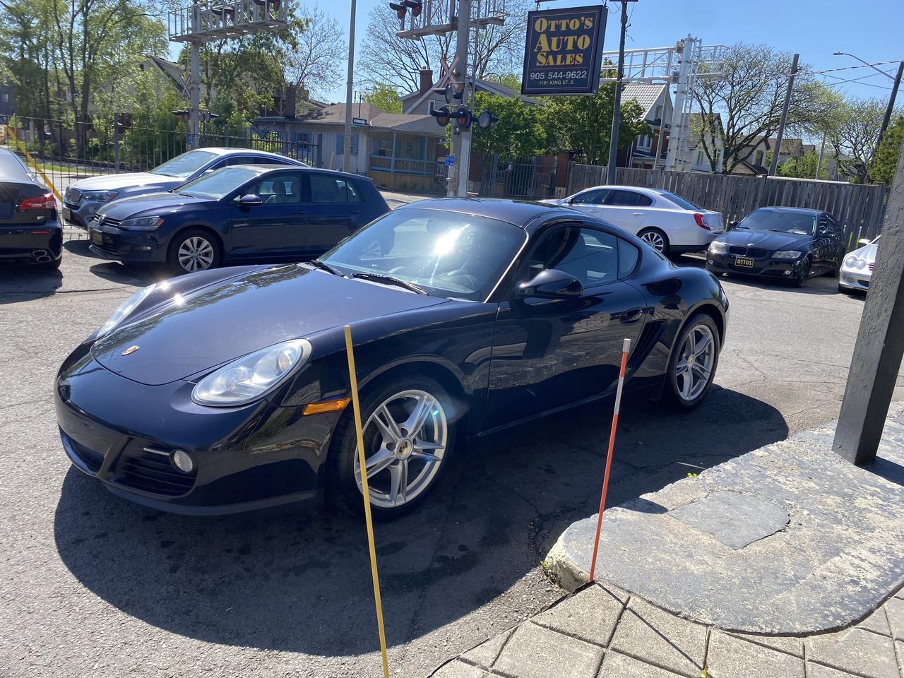 2012 Porsche Cayman 2dr Cpe Photo