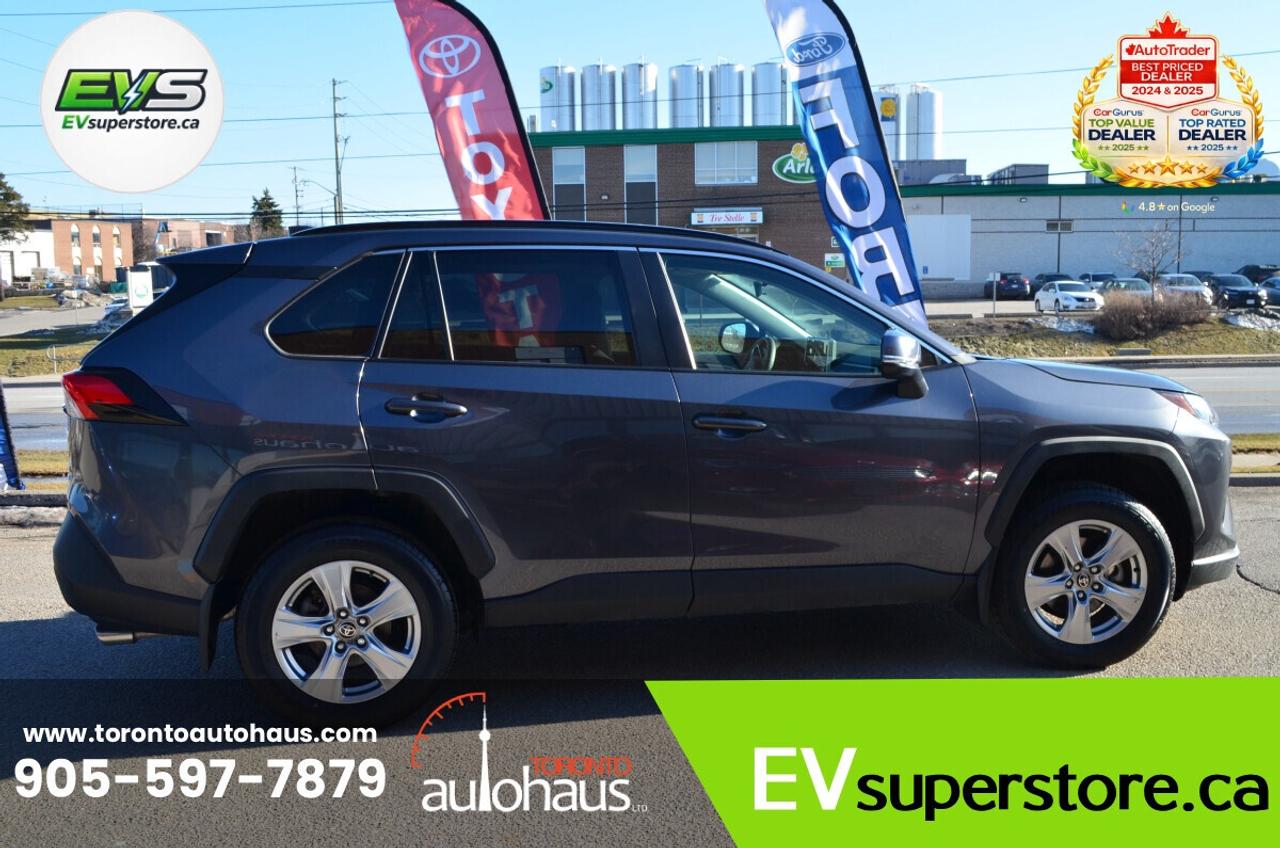 2023 Toyota RAV4 XLE I AWD I 1 Owner OFF LEASE Photo