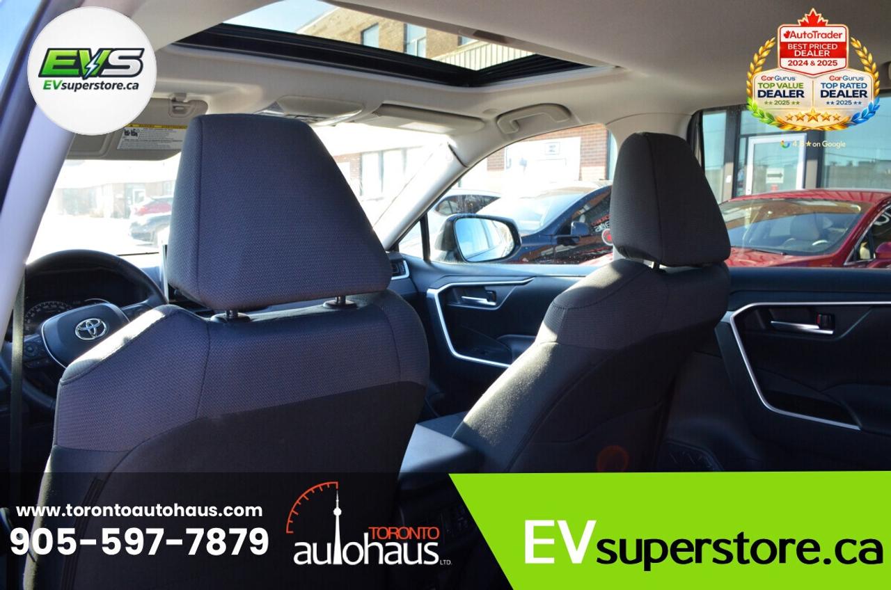 2023 Toyota RAV4 XLE I AWD I 1 Owner OFF LEASE Photo