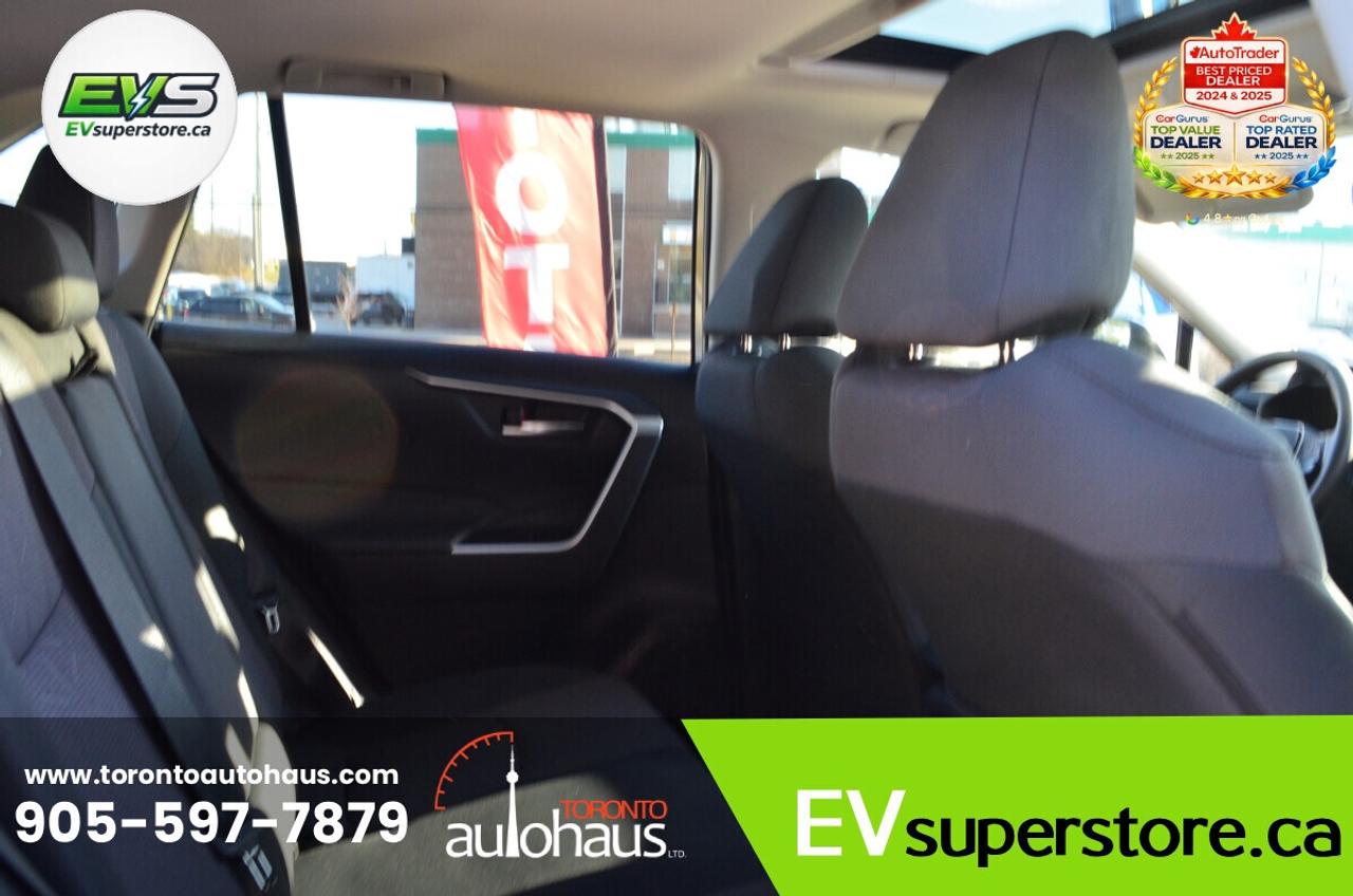 2023 Toyota RAV4 XLE I AWD I 1 Owner OFF LEASE Photo