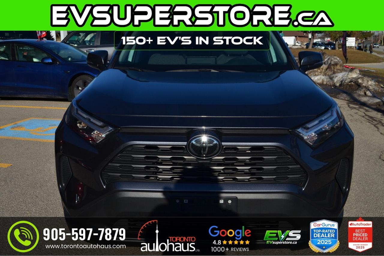2023 Toyota RAV4 XLE I AWD I 1 Owner OFF LEASE Photo
