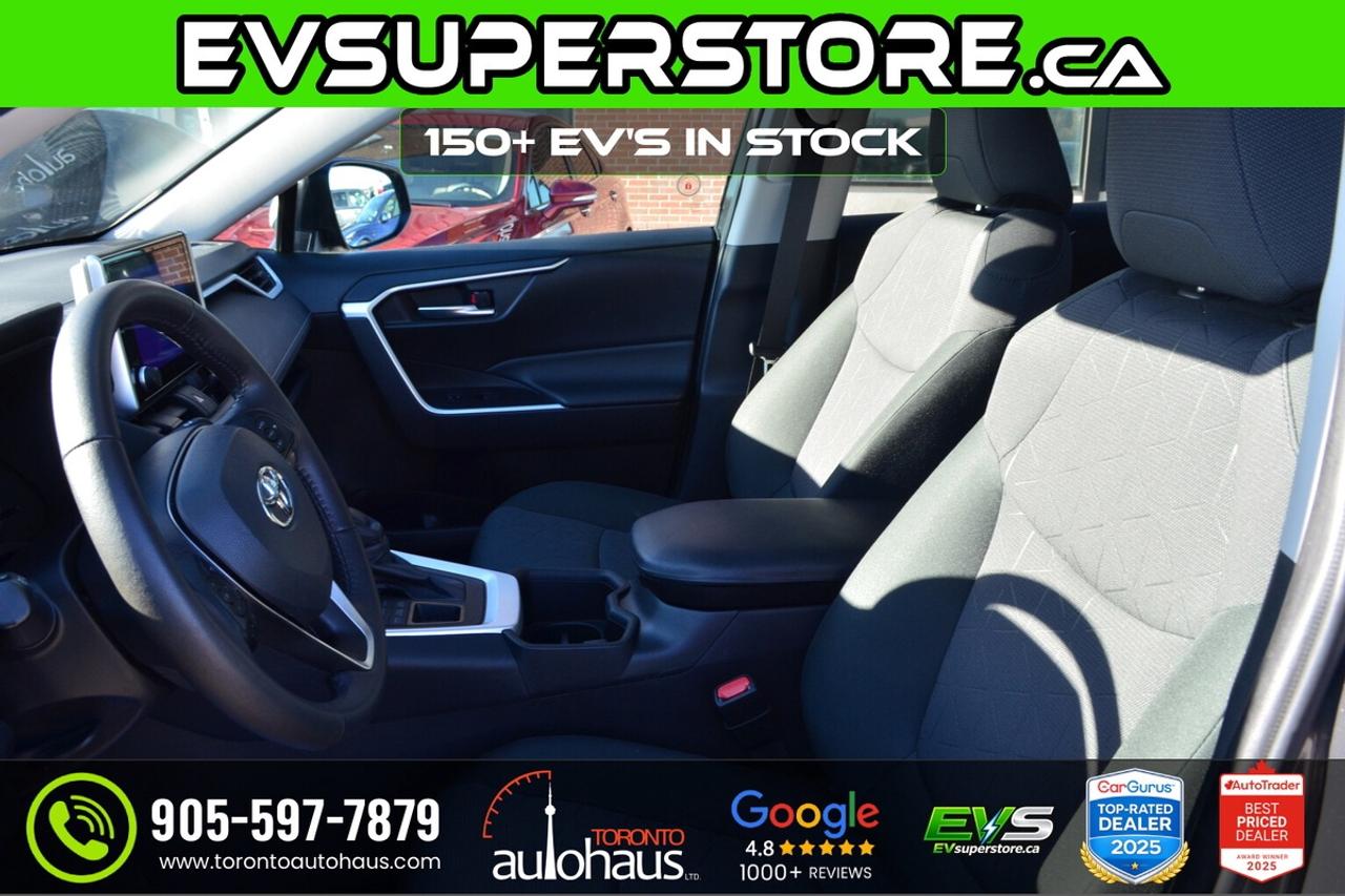 2023 Toyota RAV4 XLE I AWD I 1 Owner OFF LEASE Photo