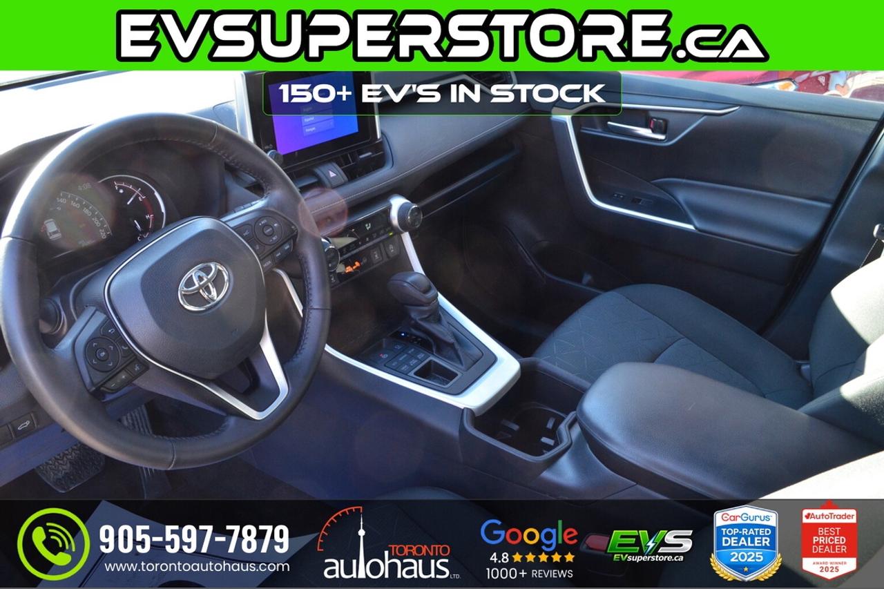2023 Toyota RAV4 XLE I AWD I 1 Owner OFF LEASE Photo