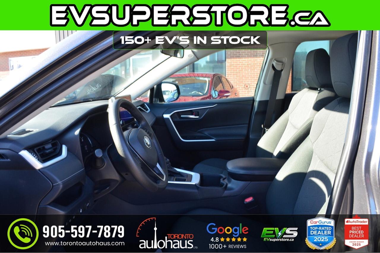 2023 Toyota RAV4 XLE I AWD I 1 Owner OFF LEASE Photo