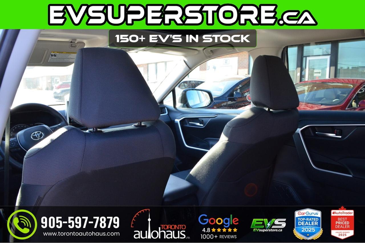 2023 Toyota RAV4 XLE I AWD I 1 Owner OFF LEASE Photo