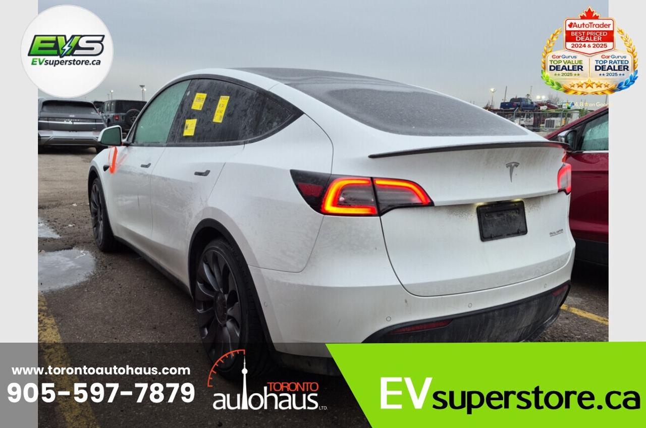 2022 Tesla Model Y PERFORMANCE AT EVSUPERSTORE.CA Photo