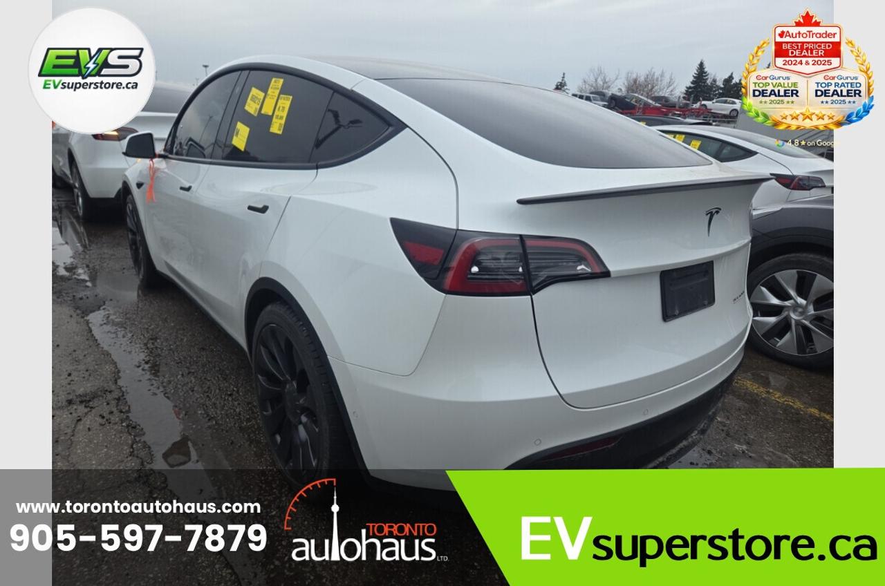 2022 Tesla Model Y PERFORMANCE WHITE INT. I EVSUPERSTORE.CA Photo