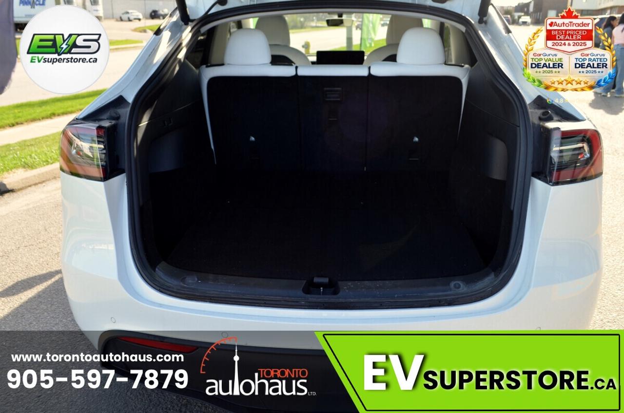 2022 Tesla Model Y PERFORMANCE WHITE INT. I EVSUPERSTORE.CA Photo