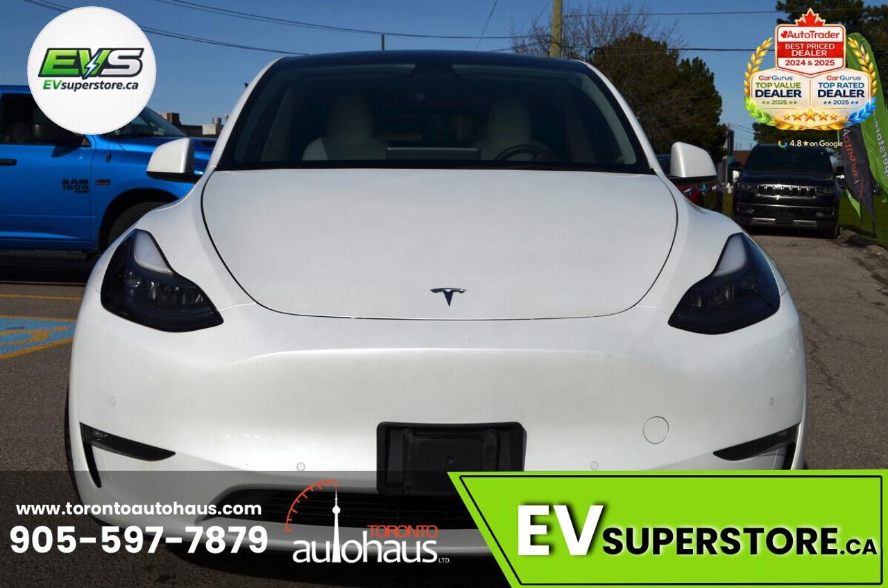 2022 Tesla Model Y PERFORMANCE WHITE INT. I EVSUPERSTORE.CA Photo