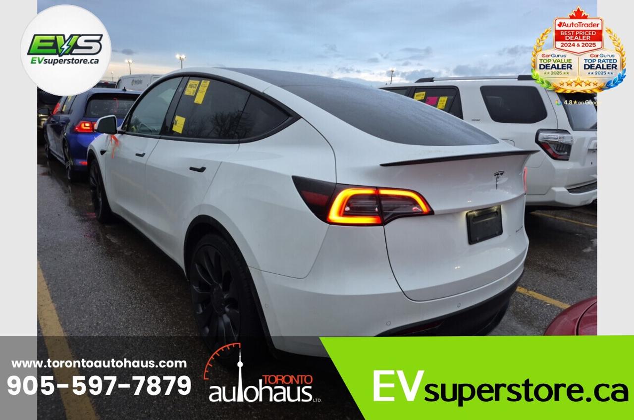 2022 Tesla Model Y PERFORMANCE AT EVSUPERSTORE.CA Photo