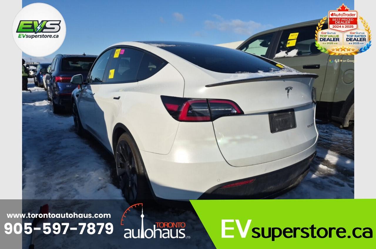 2022 Tesla Model Y PERFORMANCE AT EVSUPERSTORE.CA Photo