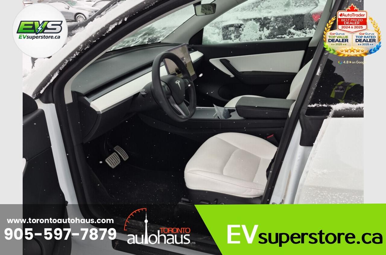 2022 Tesla Model Y PERFORMANCE I WHITE INT I  AT EVSUPERSTORE.CA Photo