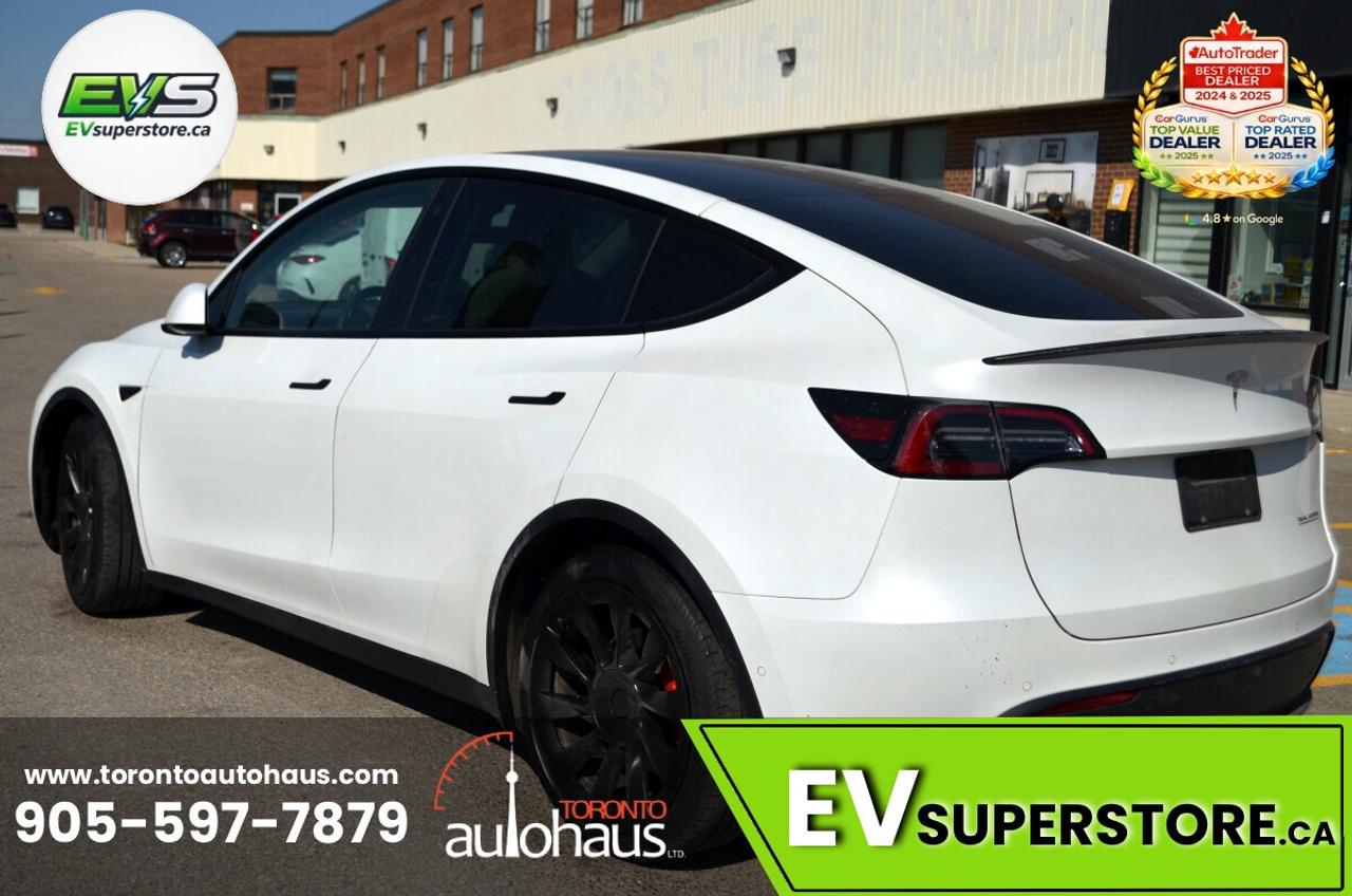 2022 Tesla Model Y PERFORMANCE I WHITE INT I  AT EVSUPERSTORE.CA Photo