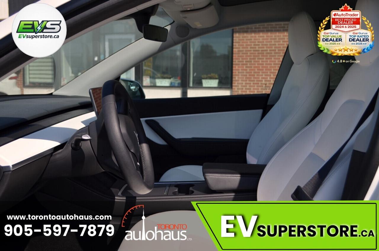 2022 Tesla Model Y PERFORMANCE I WHITE INT I  AT EVSUPERSTORE.CA Photo