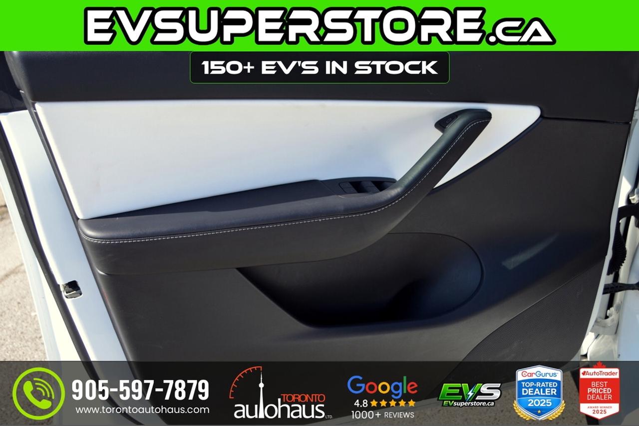 2022 Tesla Model Y PERFORMANCE I WHITE INT I  AT EVSUPERSTORE.CA Photo