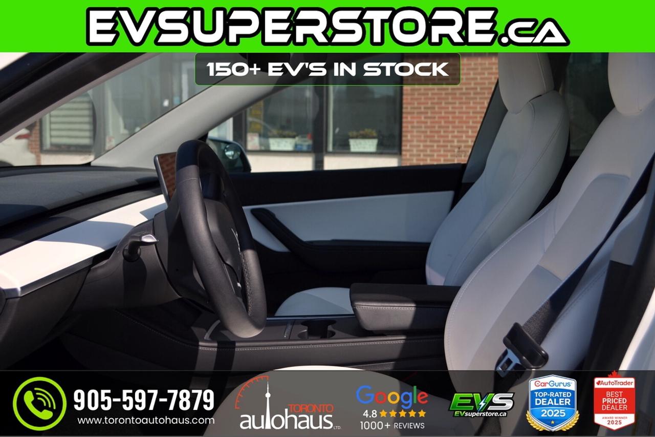 2022 Tesla Model Y PERFORMANCE I WHITE INT I  AT EVSUPERSTORE.CA Photo