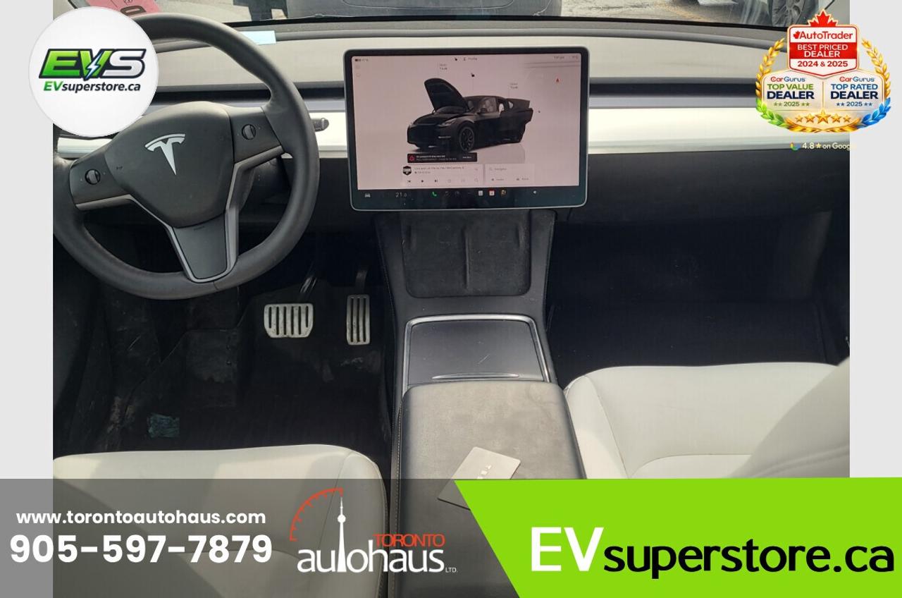 2022 Tesla Model Y PERFORMANCE WHITE INT. I AT EVSUPERSTORE.CA Photo