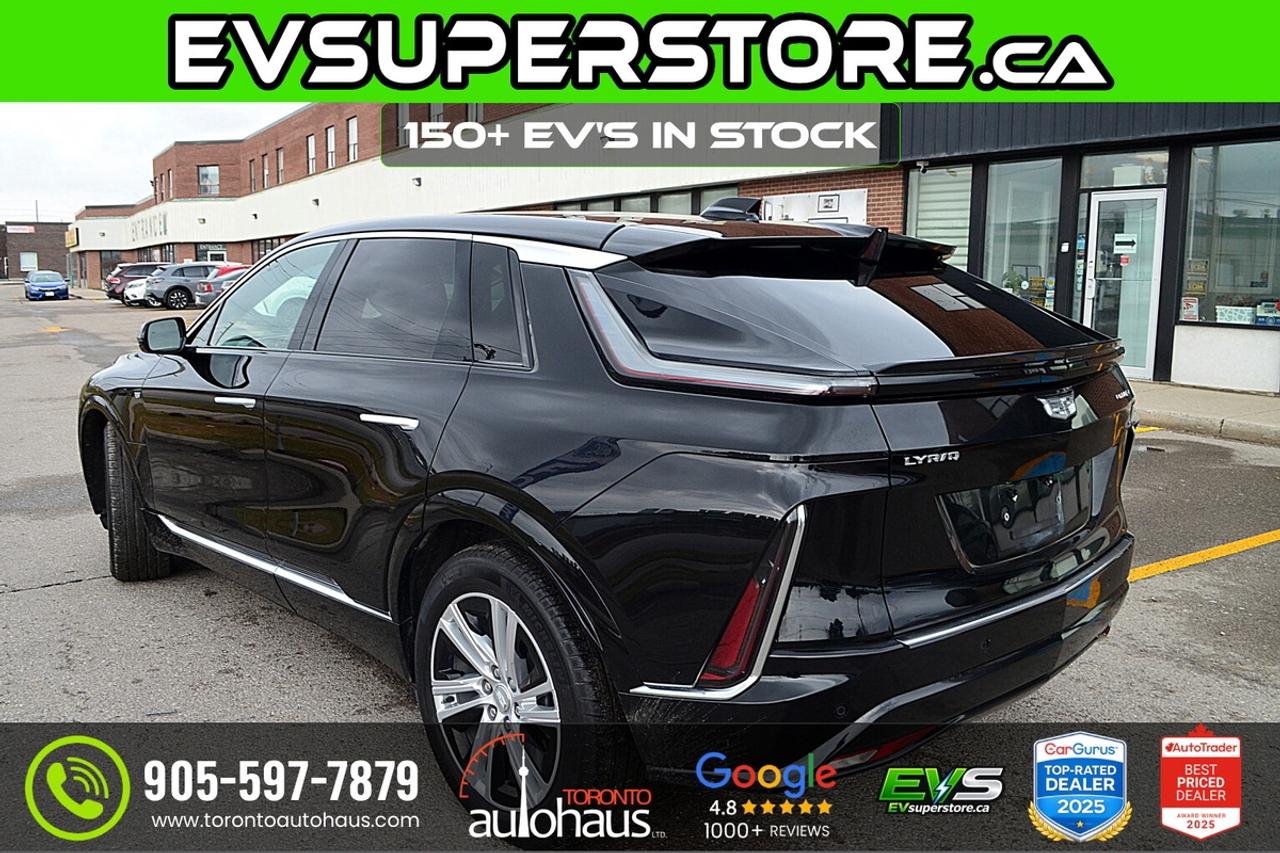 2024 Cadillac LYRIQ AWD I 16 in STOCK at EVSUPERSTORE.ca Photo