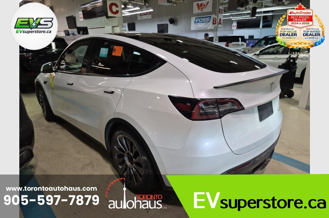 2023 Tesla Model Y PERFORMANCE AT EVSUPERSTORE.CA Photo