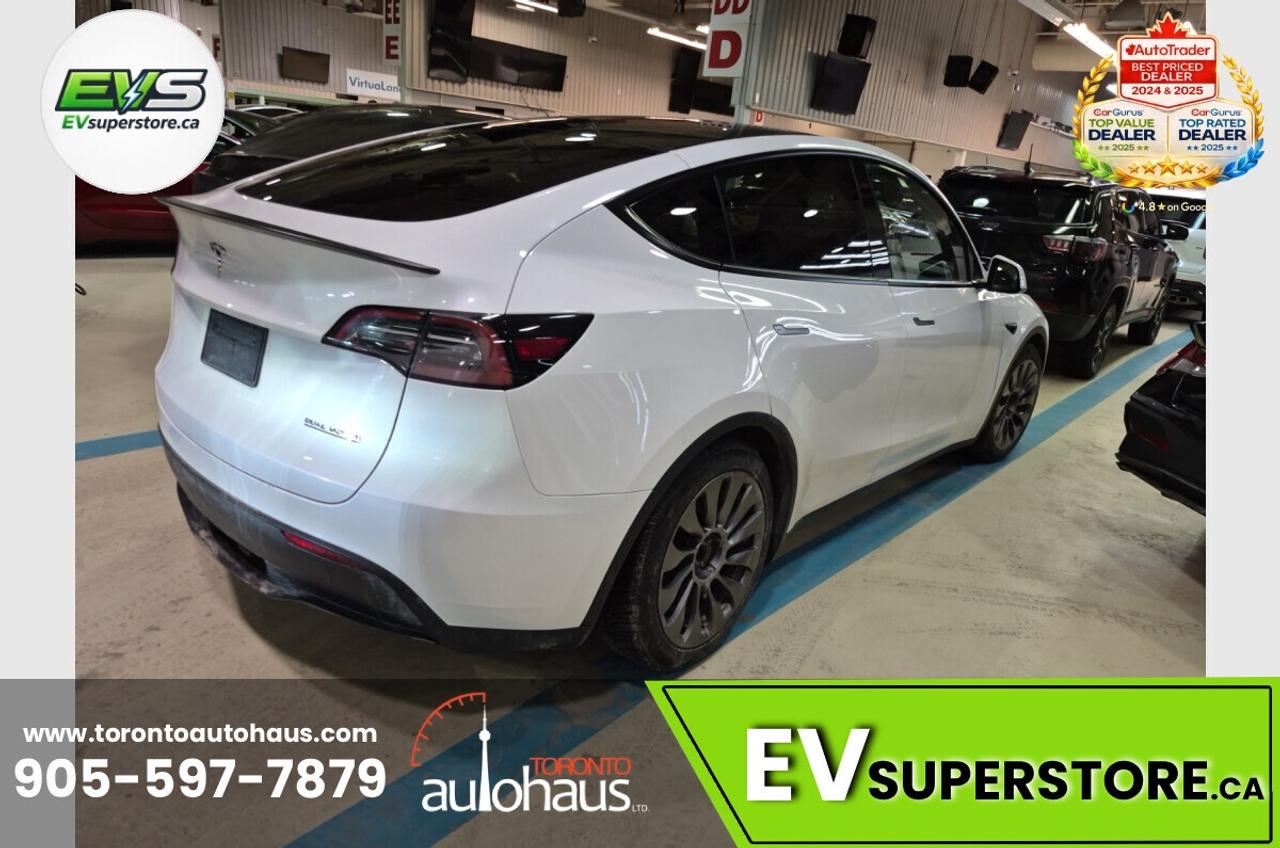 2023 Tesla Model Y PERFORMANCE AT EVSUPERSTORE.CA Photo