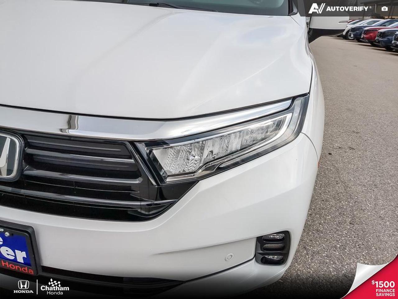 2023 Honda Odyssey Touring Photo