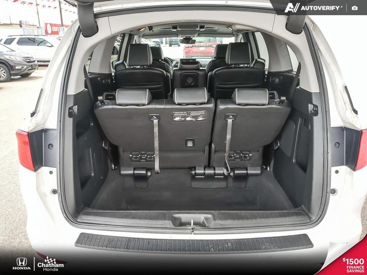 2023 Honda Odyssey Touring Photo